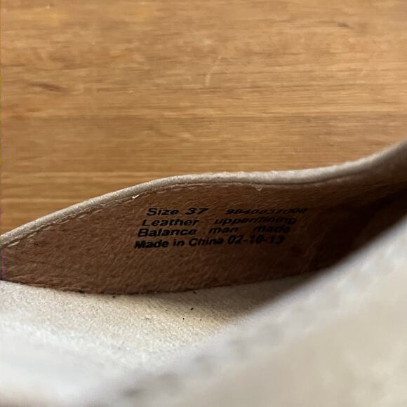 Dansko Women’s Leather Ankle Strap Clogs Size 37 Beige Tan Closed Toe Mary Jane - Picture 8 of 8